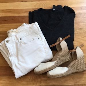 Gap Real Straight White Jeans 27R